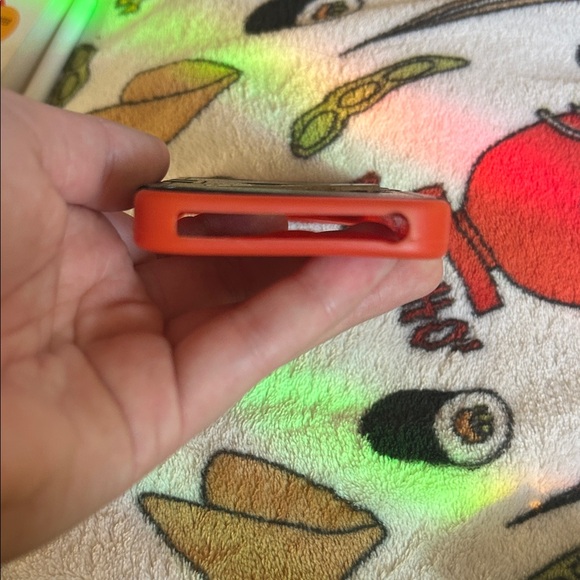 5 for 25$🎄Black and Red IPod Touch 7th gen Case - Picture 8 of 8